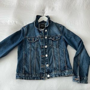 Zara denim Jacket size Small